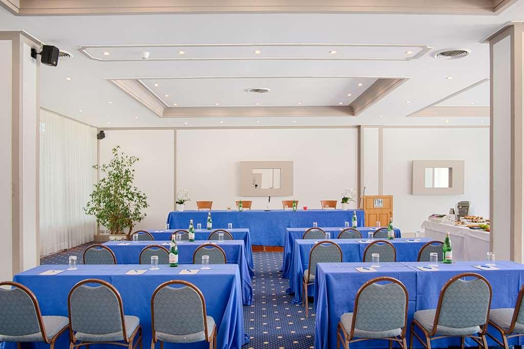 Nh Villa San Mauro Caltagirone Facilités photo
