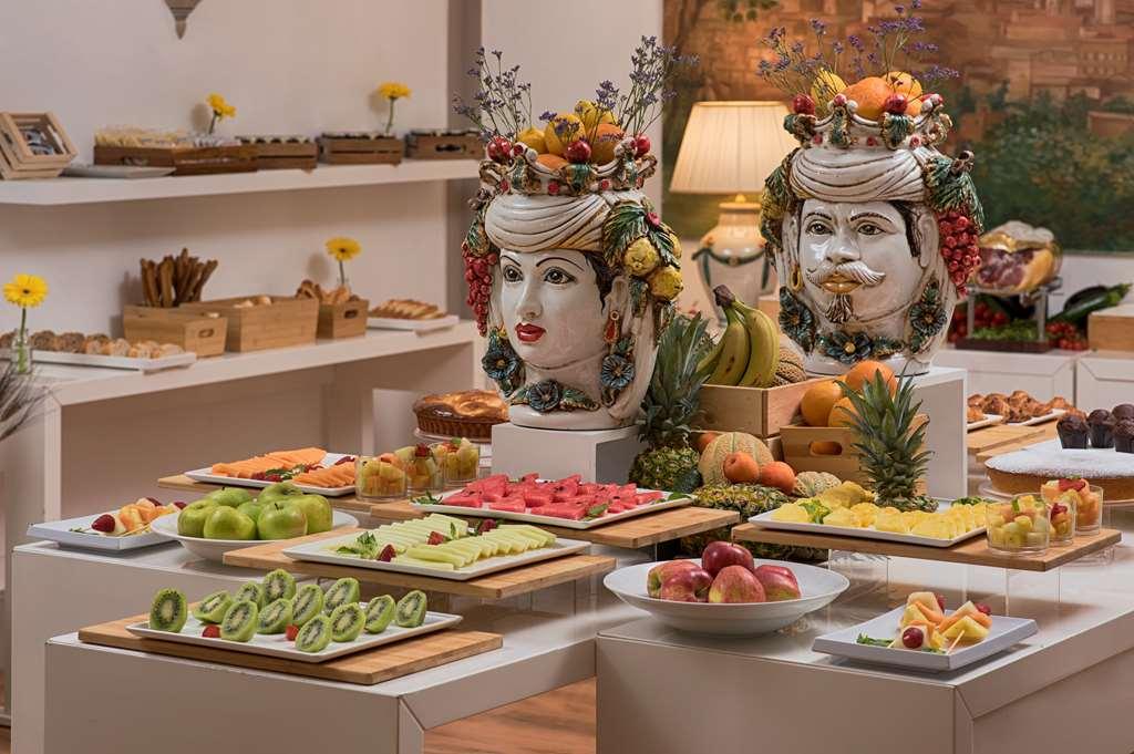 Nh Villa San Mauro Caltagirone Restaurant photo